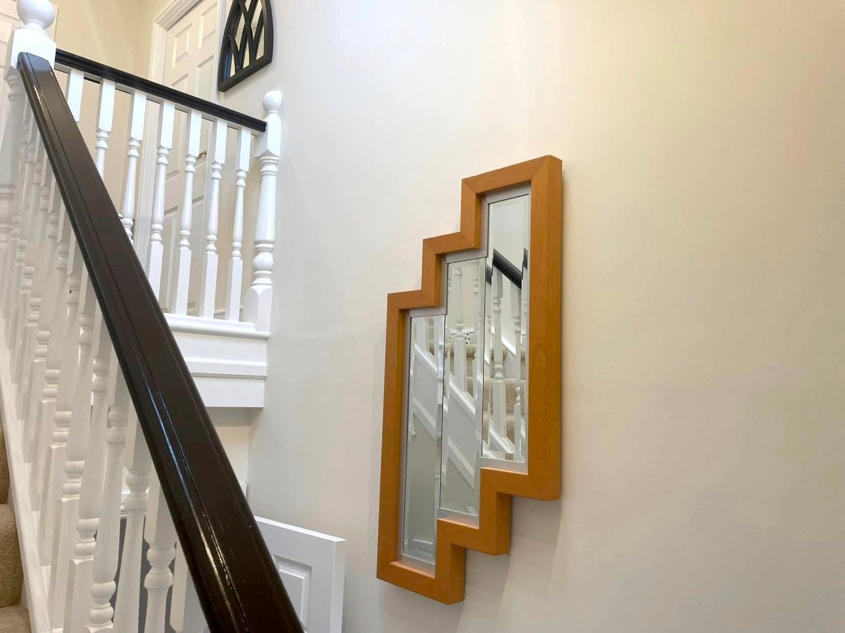 hallway-cream-painted-walls-staircase-mirror-newport-orchid-decor hallway cream painted walls staircase mirror newport orchid decor